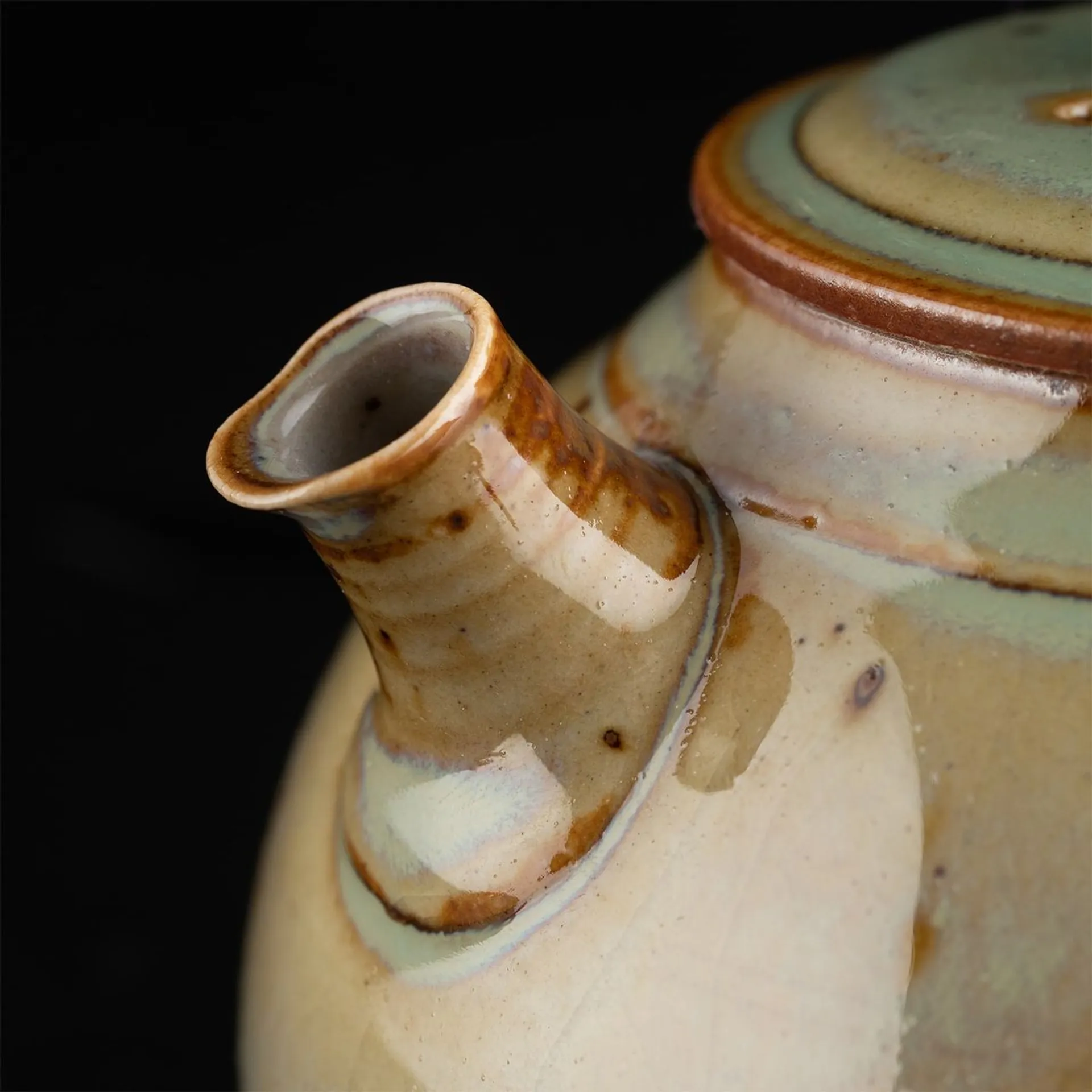 Чайник Цзиндэчжэнь